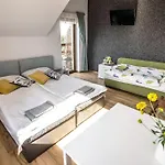 Rodzinny Dom W Gorach-apikraina-sudety Zachodnie